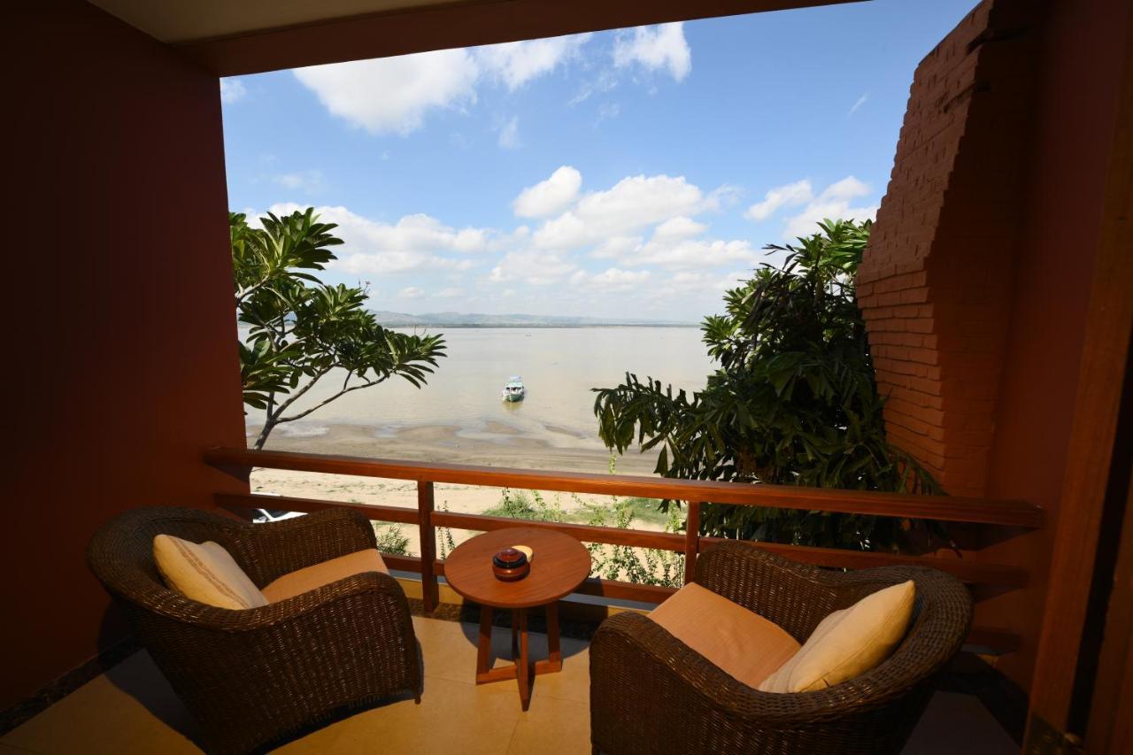 Aye Yar River View Resort Bagan Extérieur photo