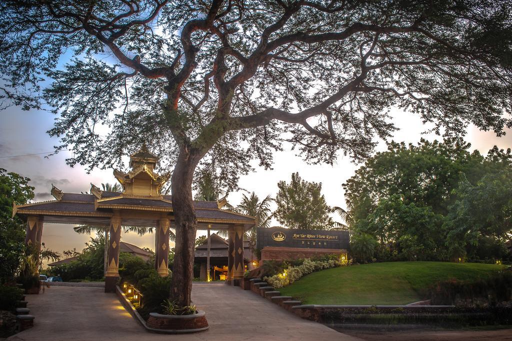 Aye Yar River View Resort Bagan Extérieur photo