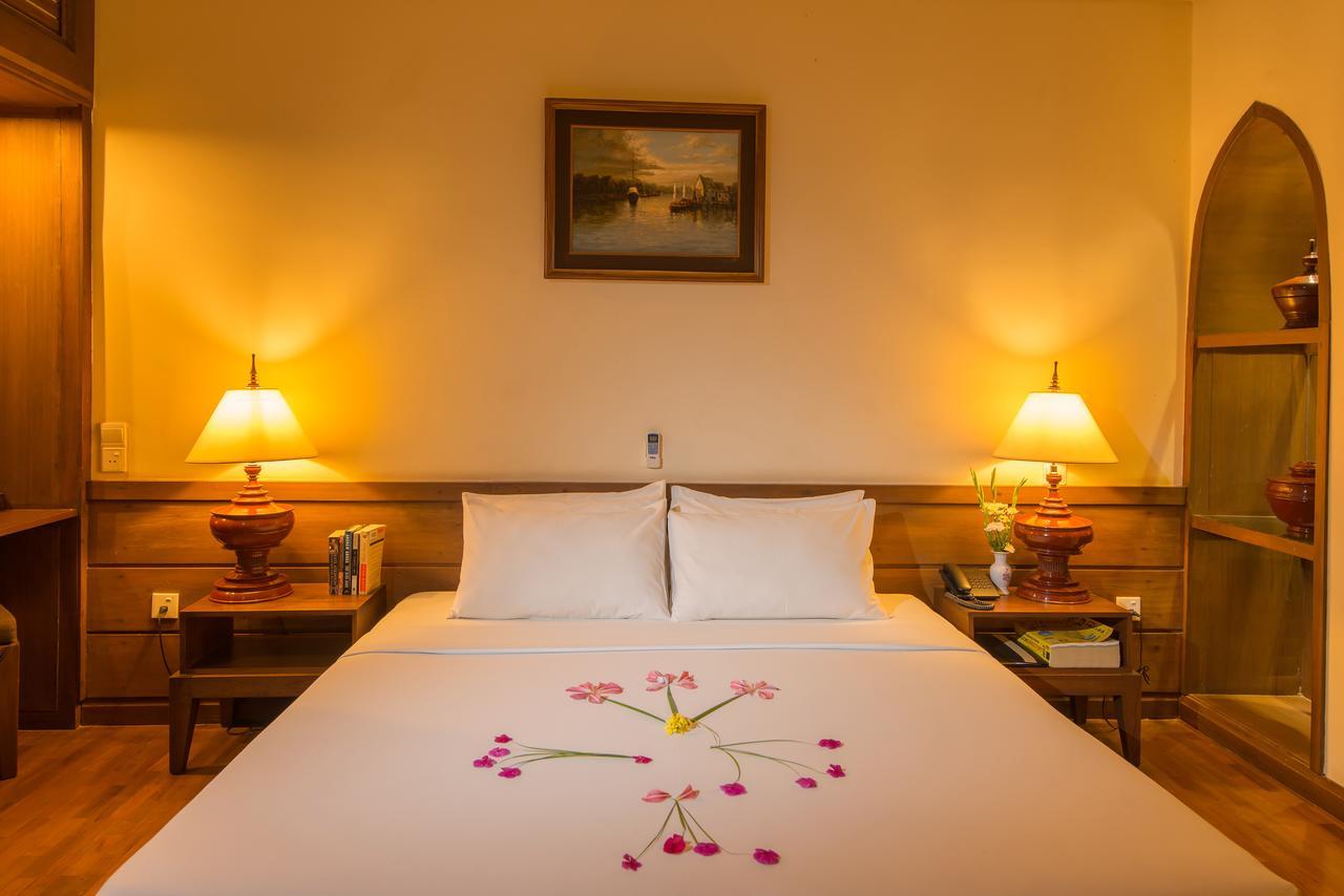 Aye Yar River View Resort Bagan Extérieur photo