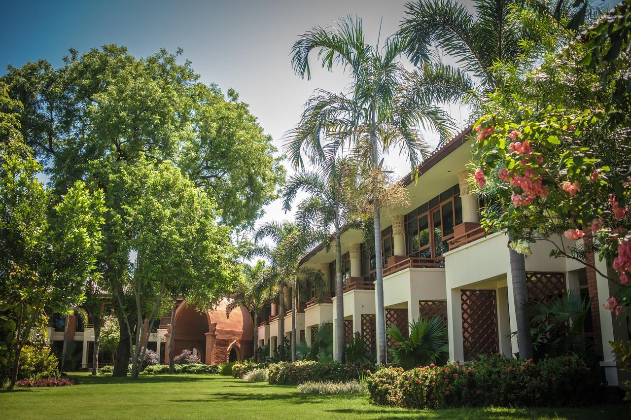 Aye Yar River View Resort Bagan Extérieur photo